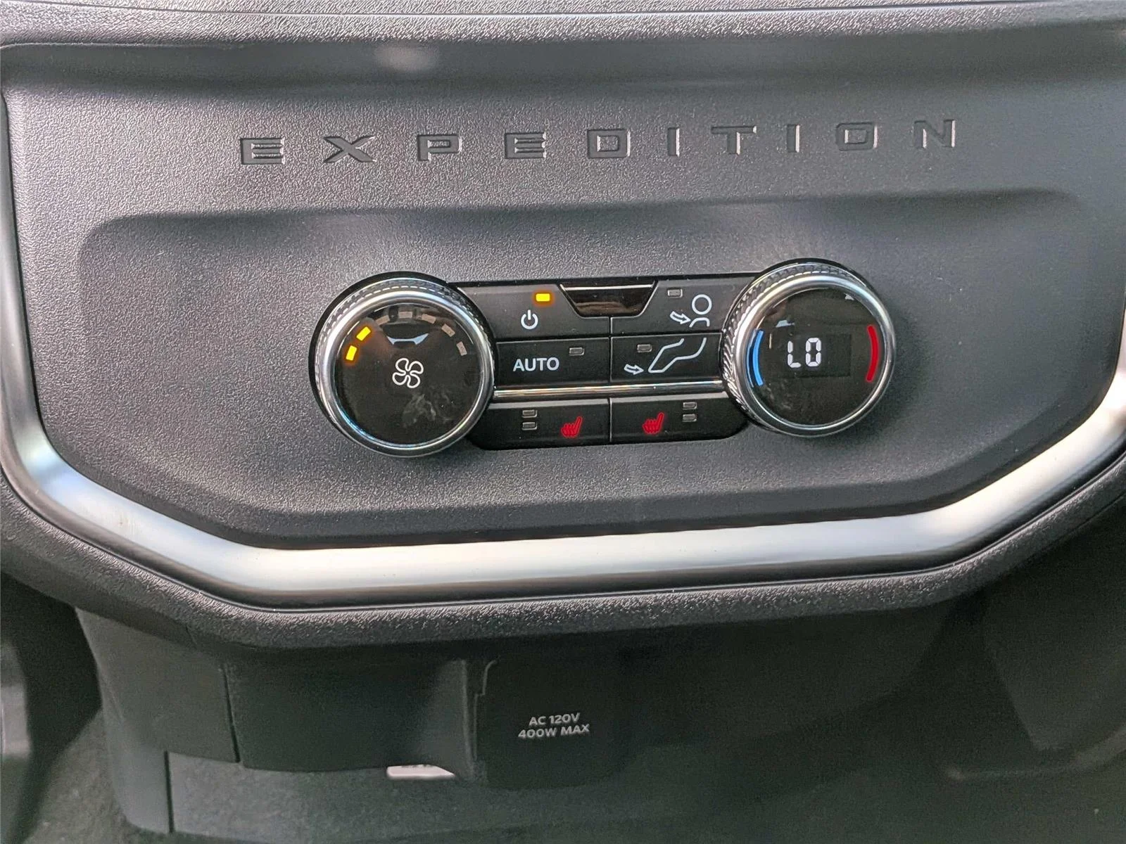 New 2026 Glacier Gray Metallic Tri-Coat Ford MAX Platinum® image 15