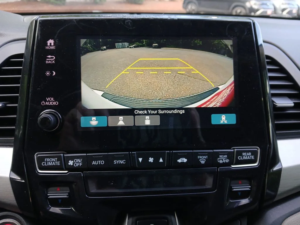 Used 2020  Honda EX image 35