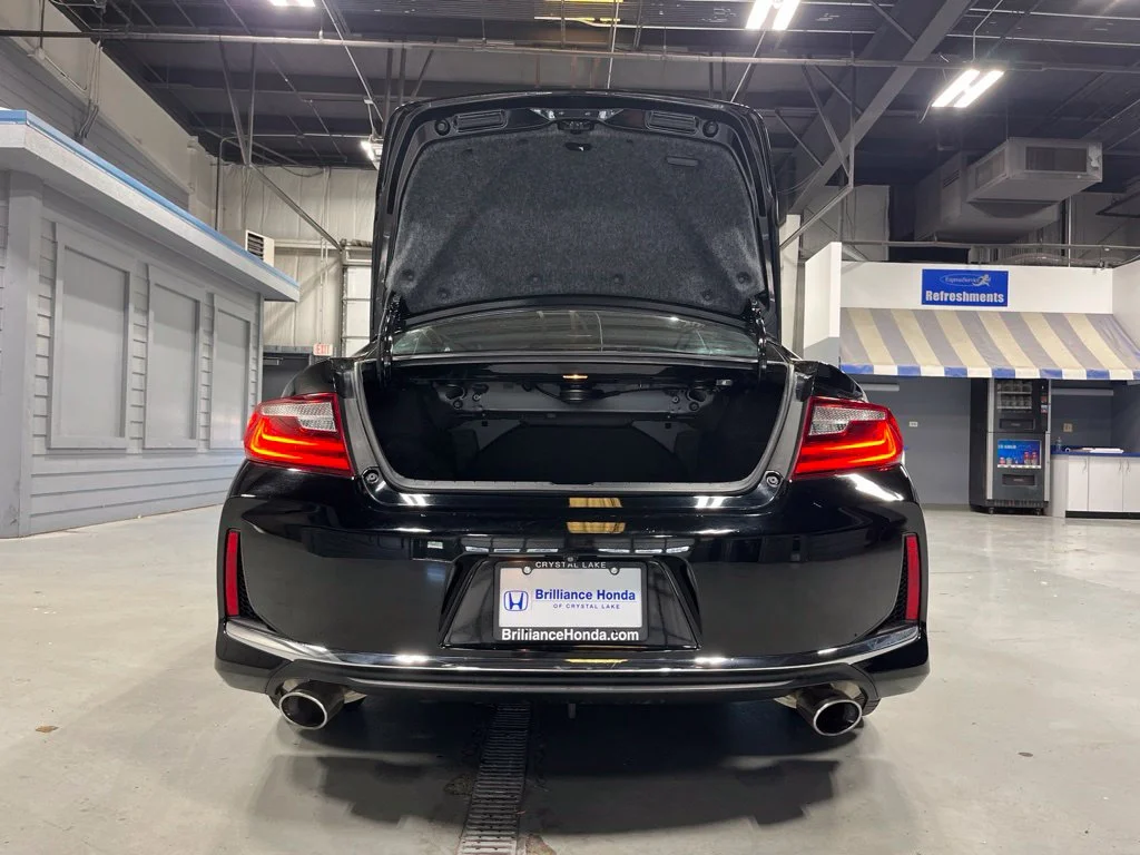 2017 Honda Accord EX-L V-6 - Photo 9