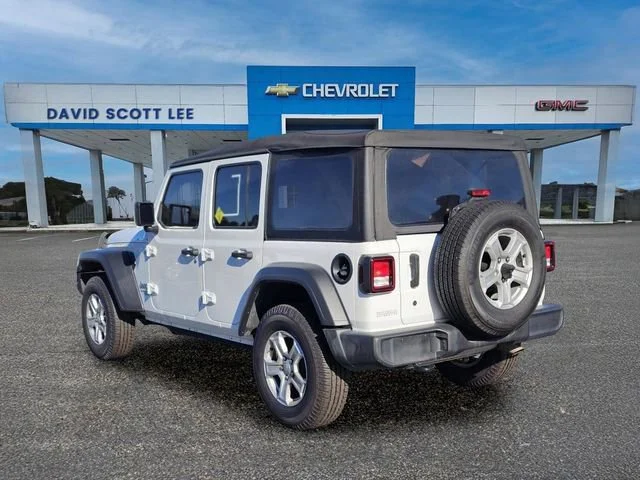 Used 2020 White Jeep Sport S image 11