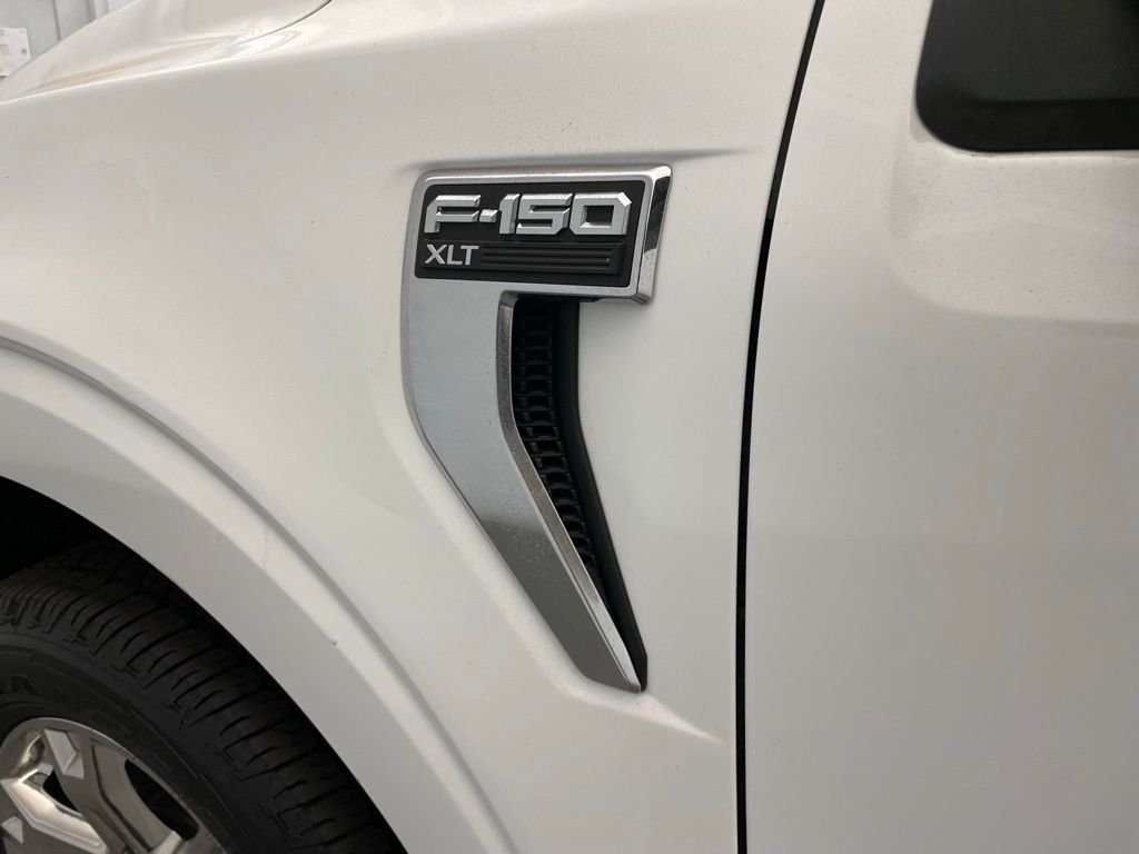Used 2021 White Ford XLT image 12