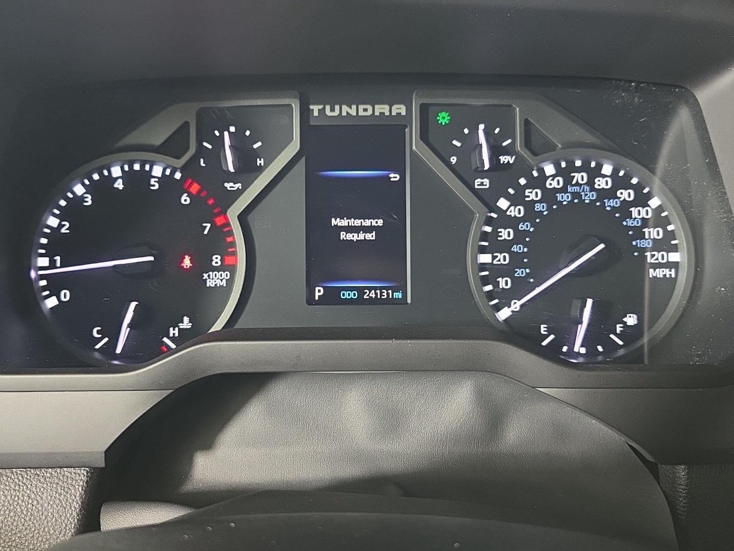 Used 2023 Midnight Black Metallic Toyota SR5 image 22
