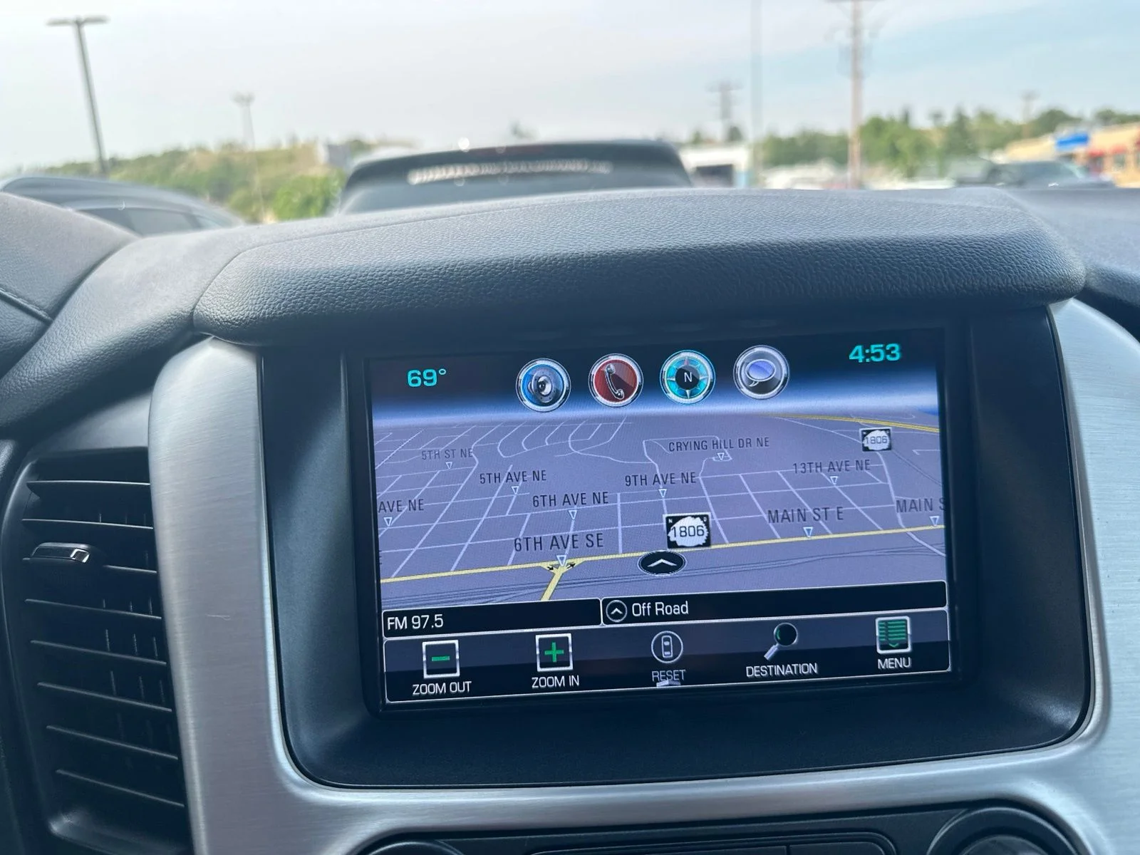 Used 2018 Red GMC SLT image 60