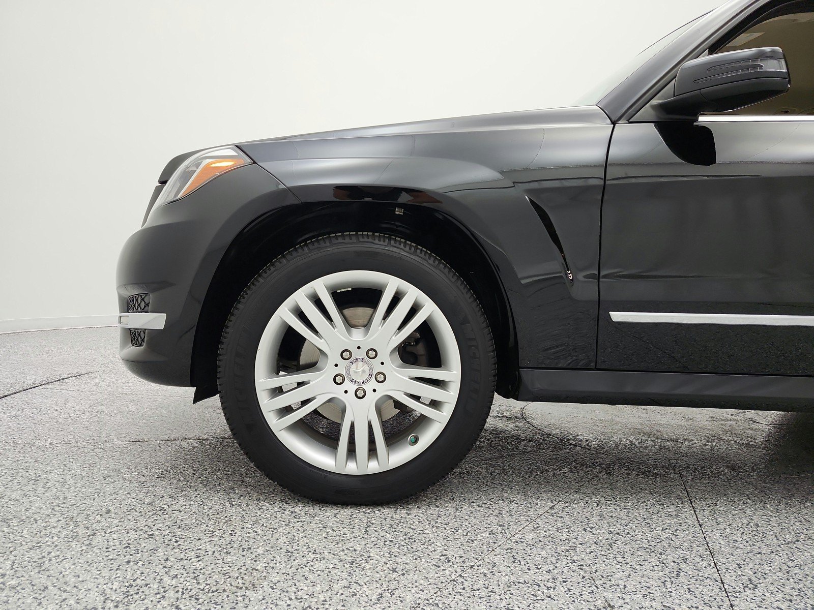 Used 2014 Black Mercedes-Benz RWD 4dr GLK 350 image 17