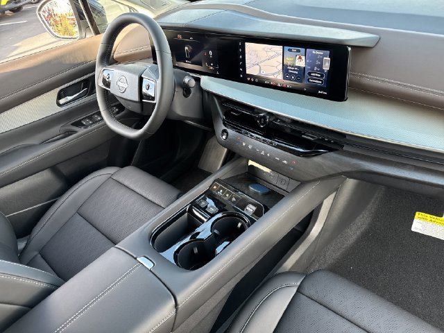 New 2026 Aurora Blue Pearl Metallic / Super Black Two-tone Nissan Platinum image 24