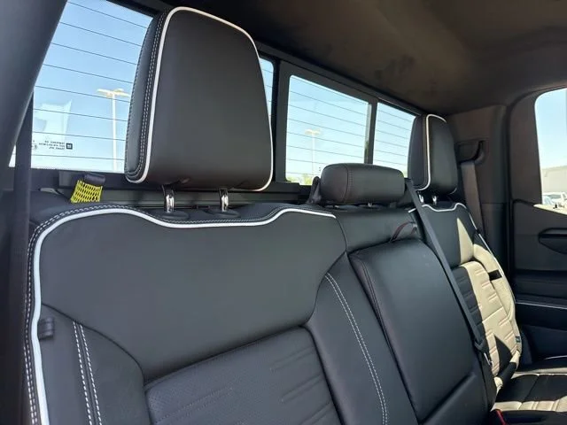 2026 GMC Sierra 1500 AT4X - Photo 47