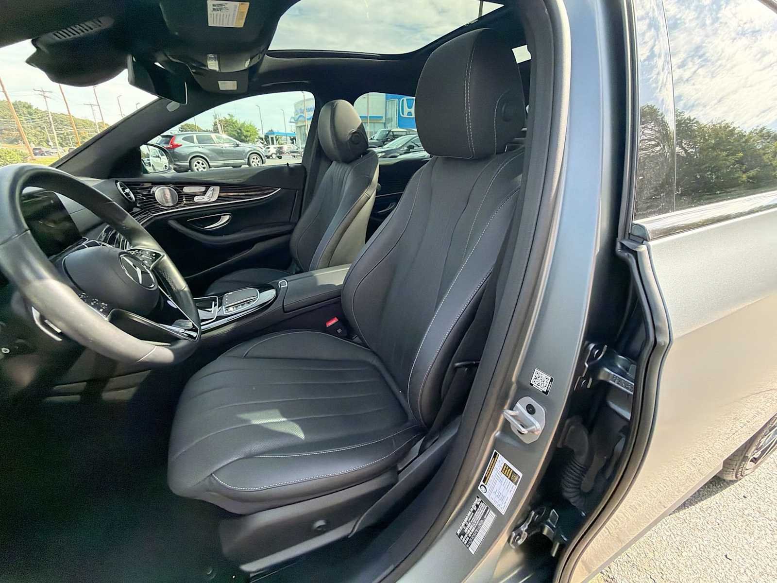 Used 2023 MANUFAKTUR Selenite Gray Magno Mercedes-Benz E 350 image 21
