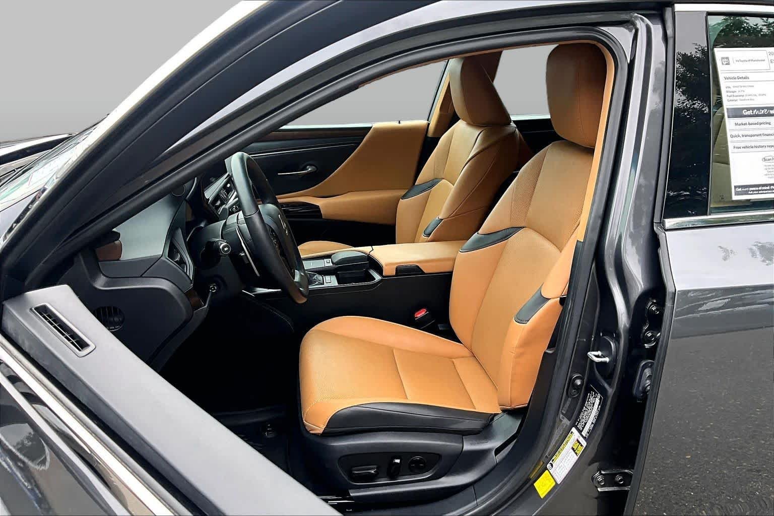 Used 2022 Cloudburst Gray Lexus  image 9