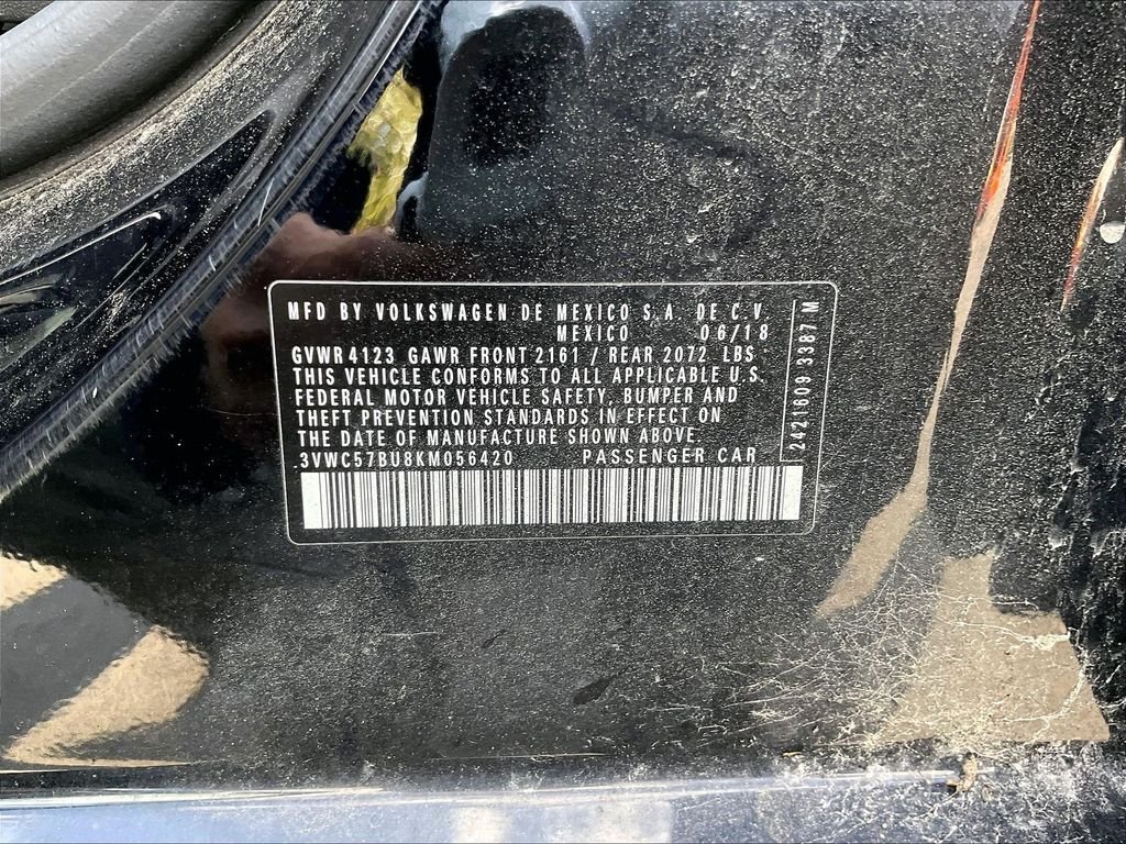 Used 2019 Black Uni Volkswagen 1.4T S image 6