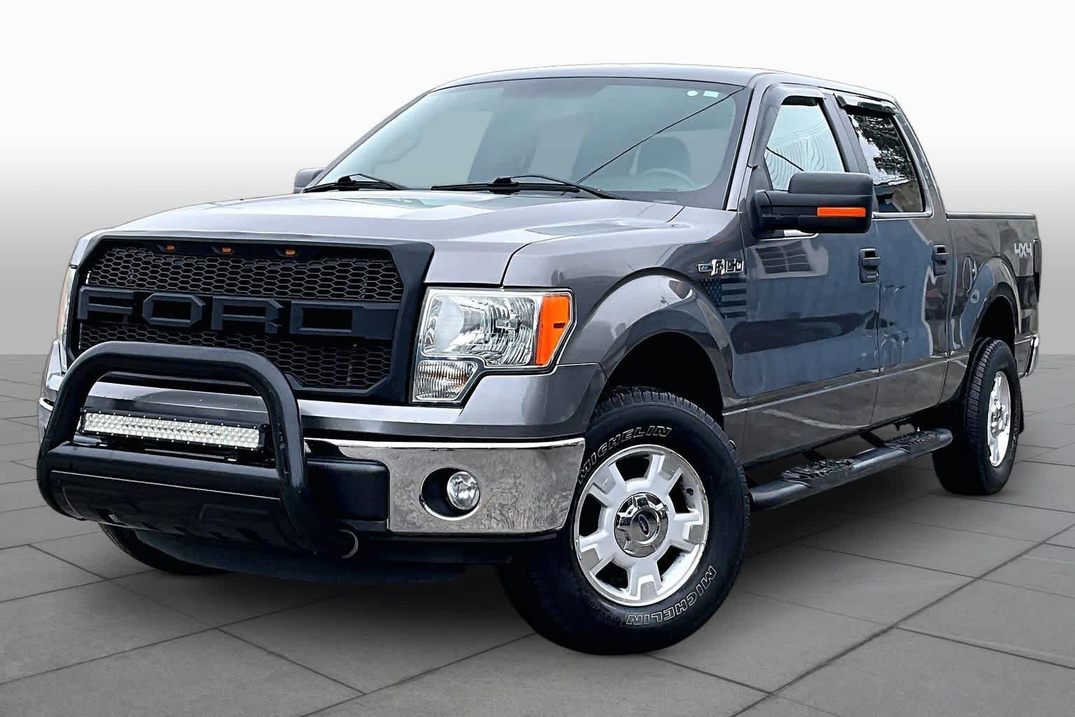 Used 2014 Sterling Gray Metallic Ford XLT image 35