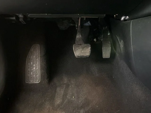 Used 2021 Sting-Gray Clearcoat Jeep Limited image 12