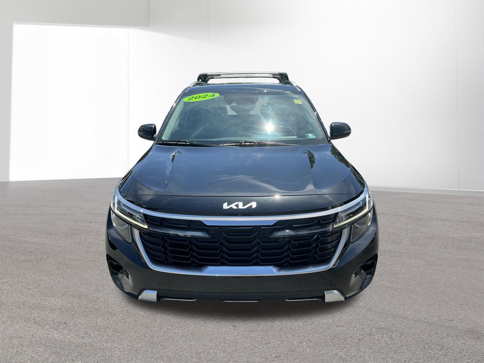 Certified Used 2024 Fusion Black Kia EX image 8