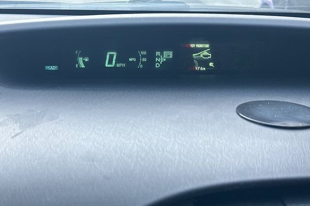 Used 2013 Silver Toyota Two image 26
