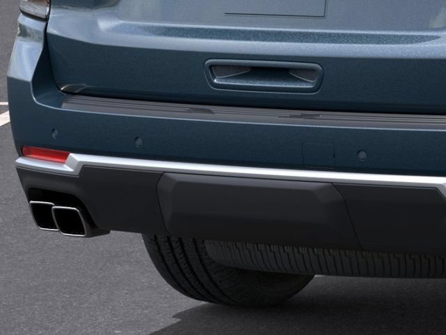 New 2026 Lakeshore Blue Metallic Chevrolet High Country image 17
