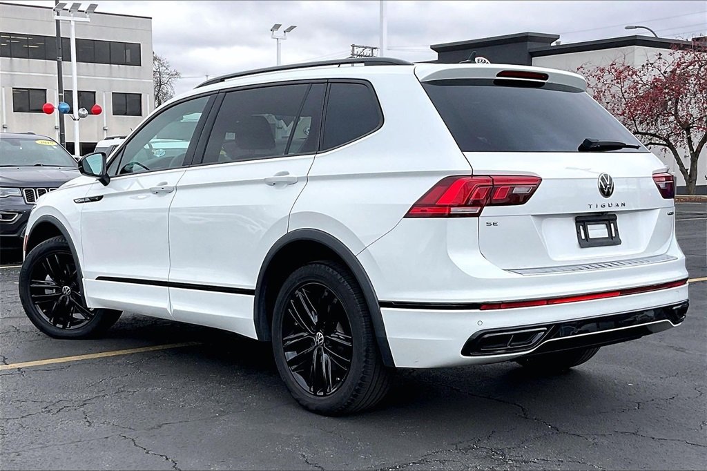 2022 VOLKSWAGEN TIGUAN - Image 9