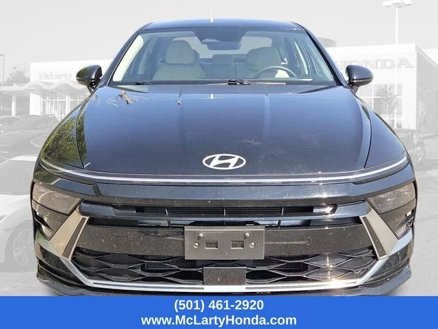 Used 2024 Onyx Black Hyundai SEL image 6