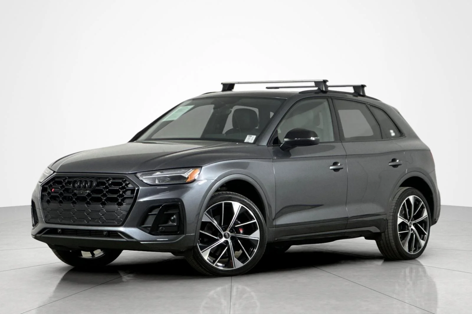 2024 Audi SQ5 Premium Plus's photo