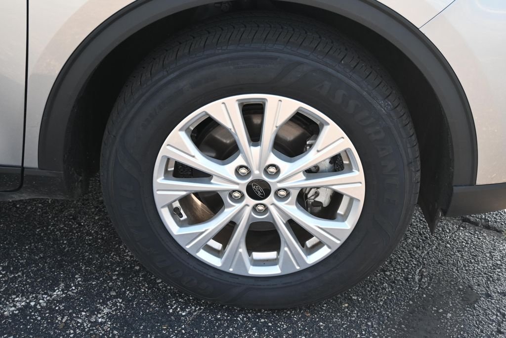 Certified Used 2023 Silver Metallic Ford Active image 17