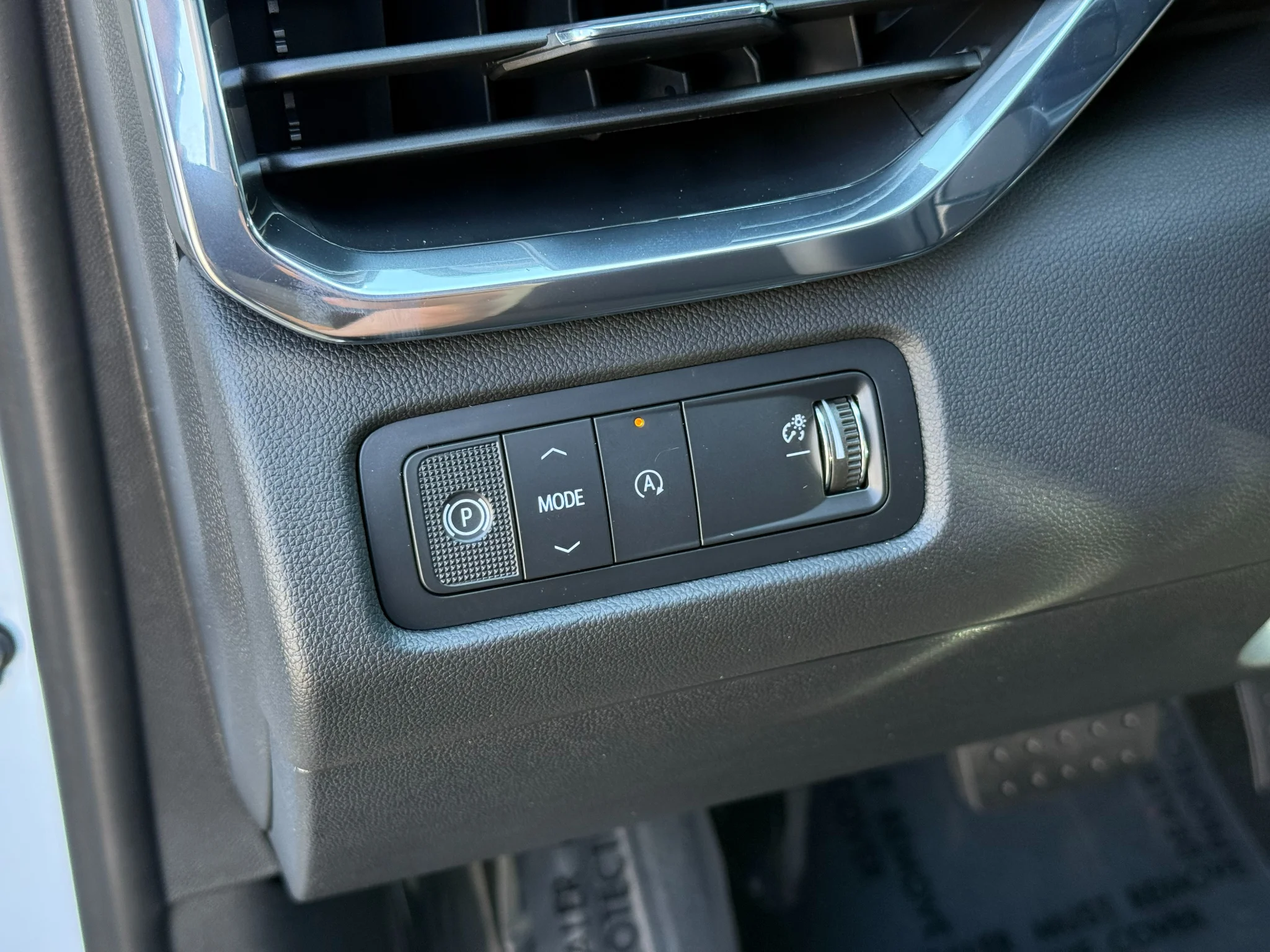 2027 GMC Acadia Elevation - Photo 19
