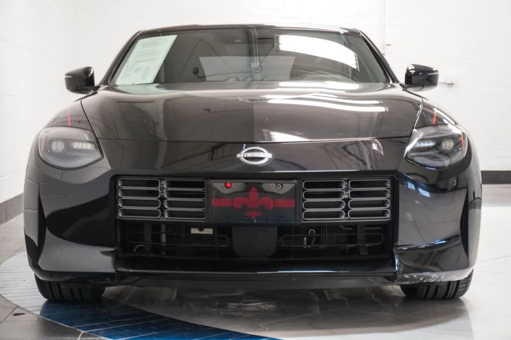 Used 2024 Black Nissan Performance image 30