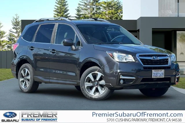 Used 2017 Gray Subaru 2.5i Limited image 1