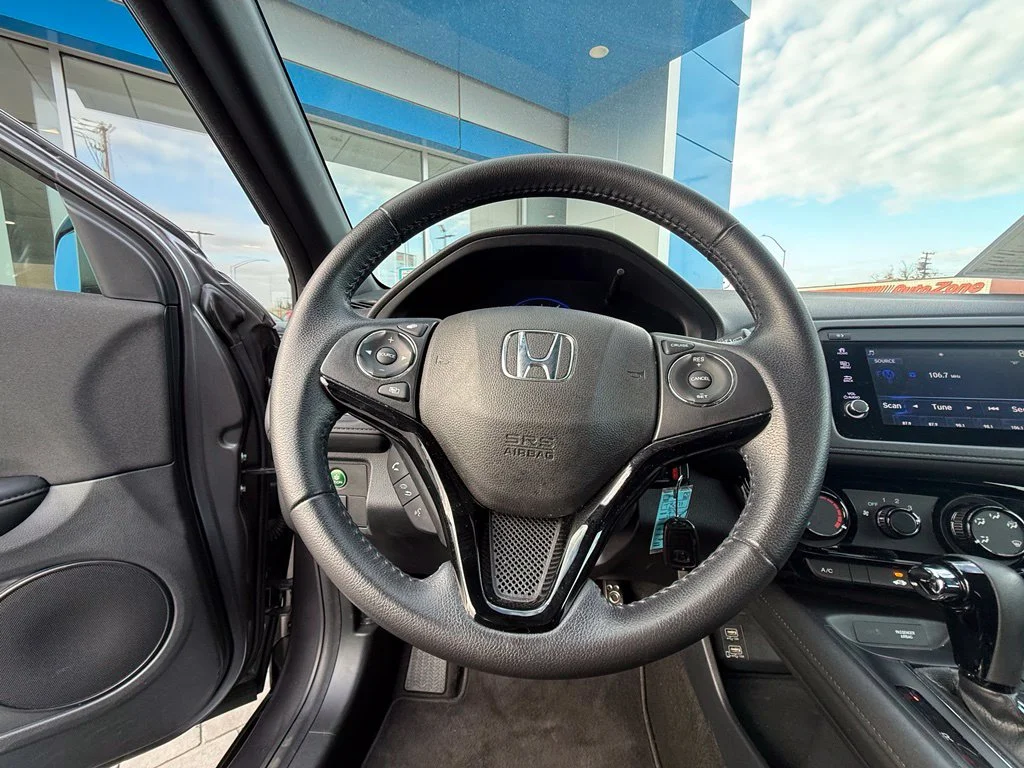 Used 2022  Honda Sport image 19