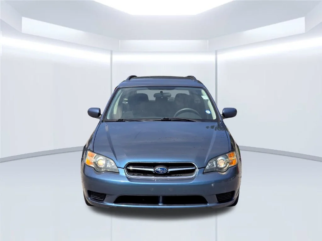 Used 2005  Subaru 2.5i image 13