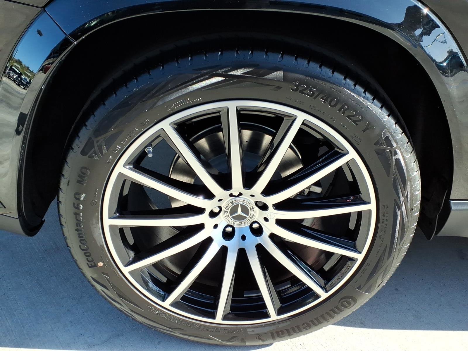 New 2026 Black Mercedes-Benz 450 image 24