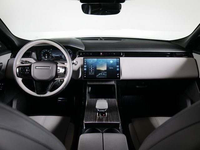 Certified Used 2026 Carpathian Gray Premium Metallic Land Rover Dynamic SE image 4
