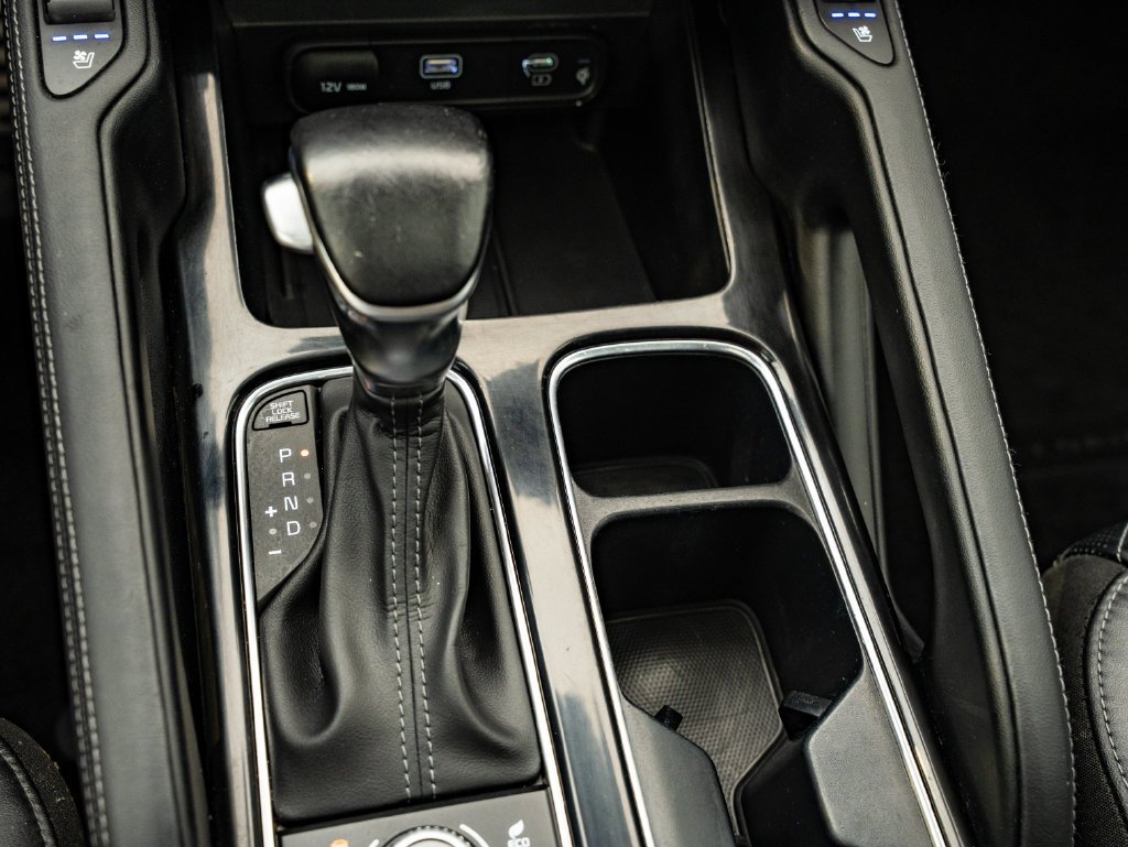 Used 2023 Wolf Gray Kia SX-Prestige X-Line image 38
