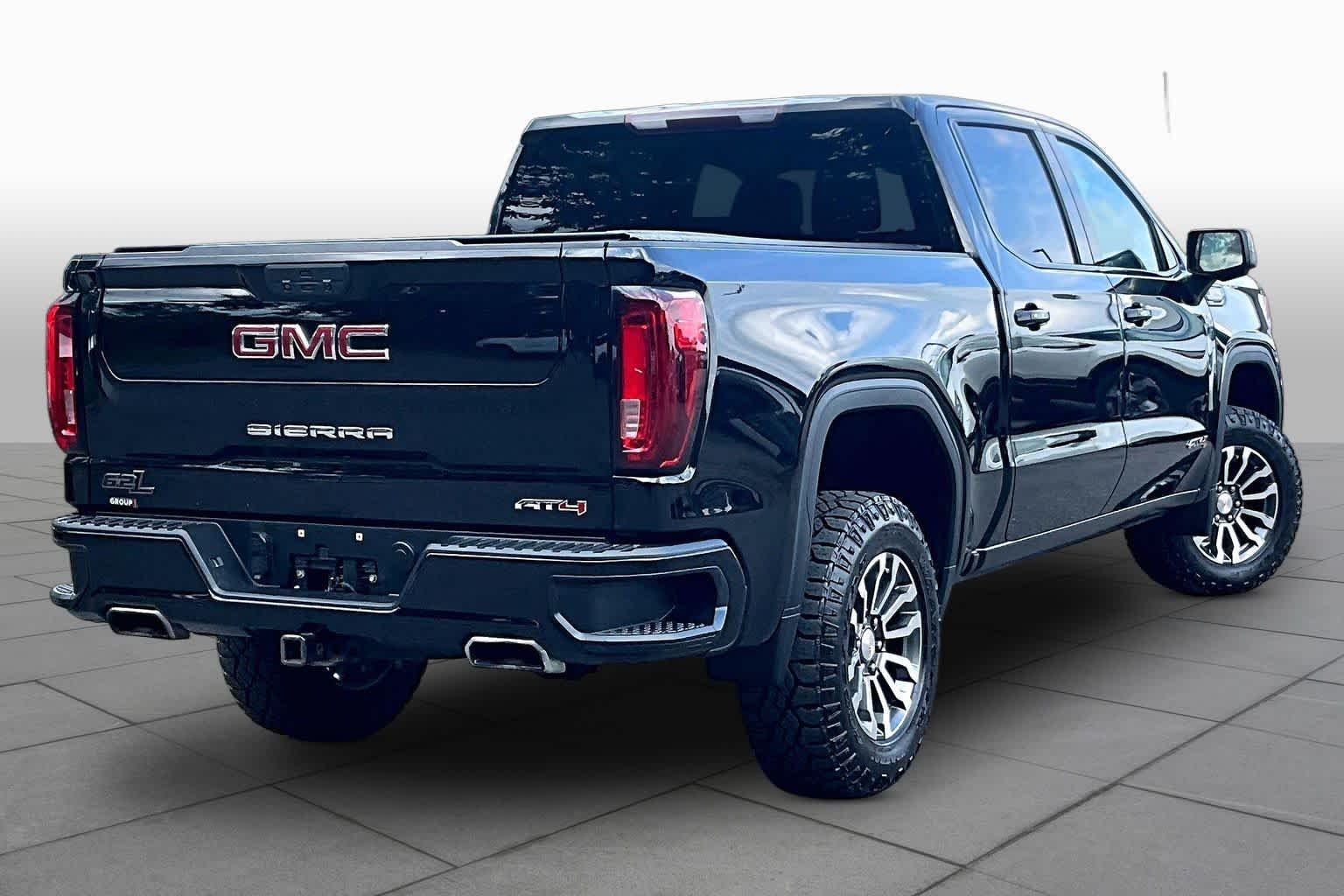 Used 2021 Onyx Black GMC AT4 image 13