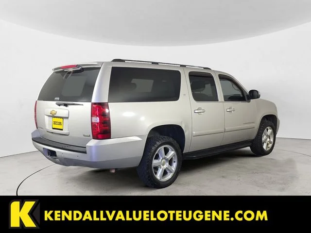 Used 2007 Silver Chevrolet LT image 2