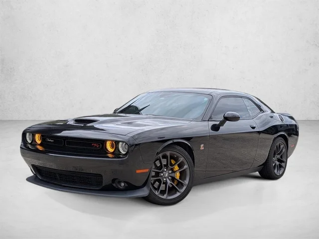 Pre-Owned 2022 Dodge Challenger R/T Scat Pack 2dr Car in West Palm