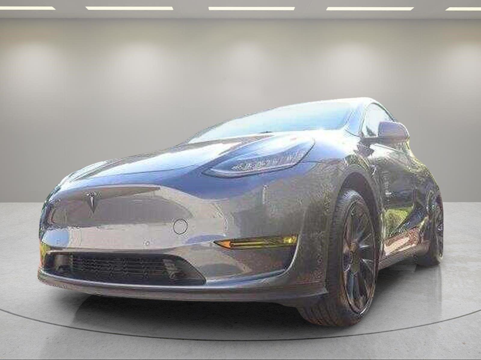 Used 2021 Midnight Silver Metallic Tesla Long Range image 22
