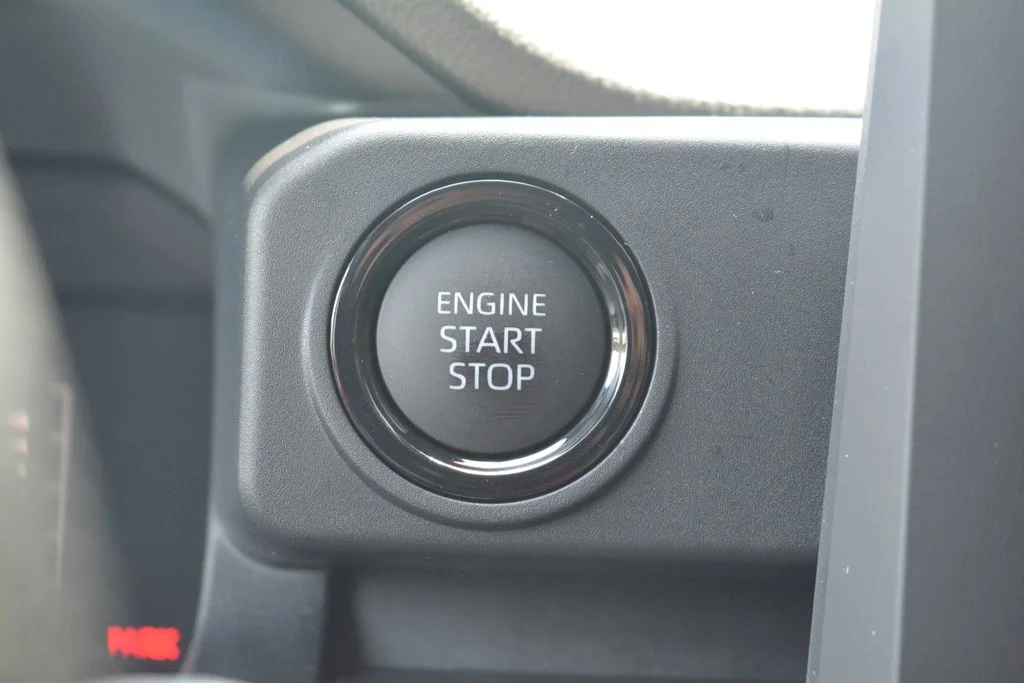 Used 2025 Red Toyota SR5 image 14