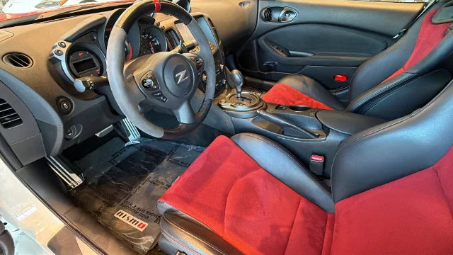 Used 2019 White Nissan Nismo image 10