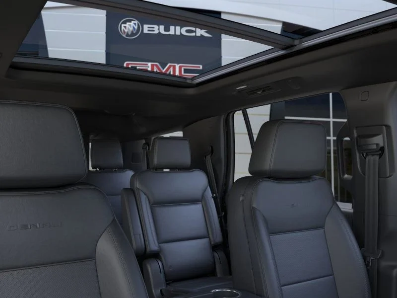 2026 GMC Yukon Denali - Photo 24