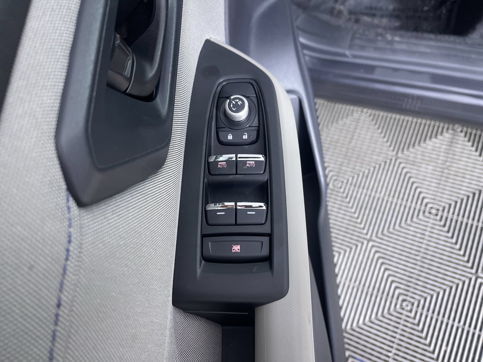 New 2026 MAGNETITE GRAY METALLIC Subaru Premium image 13