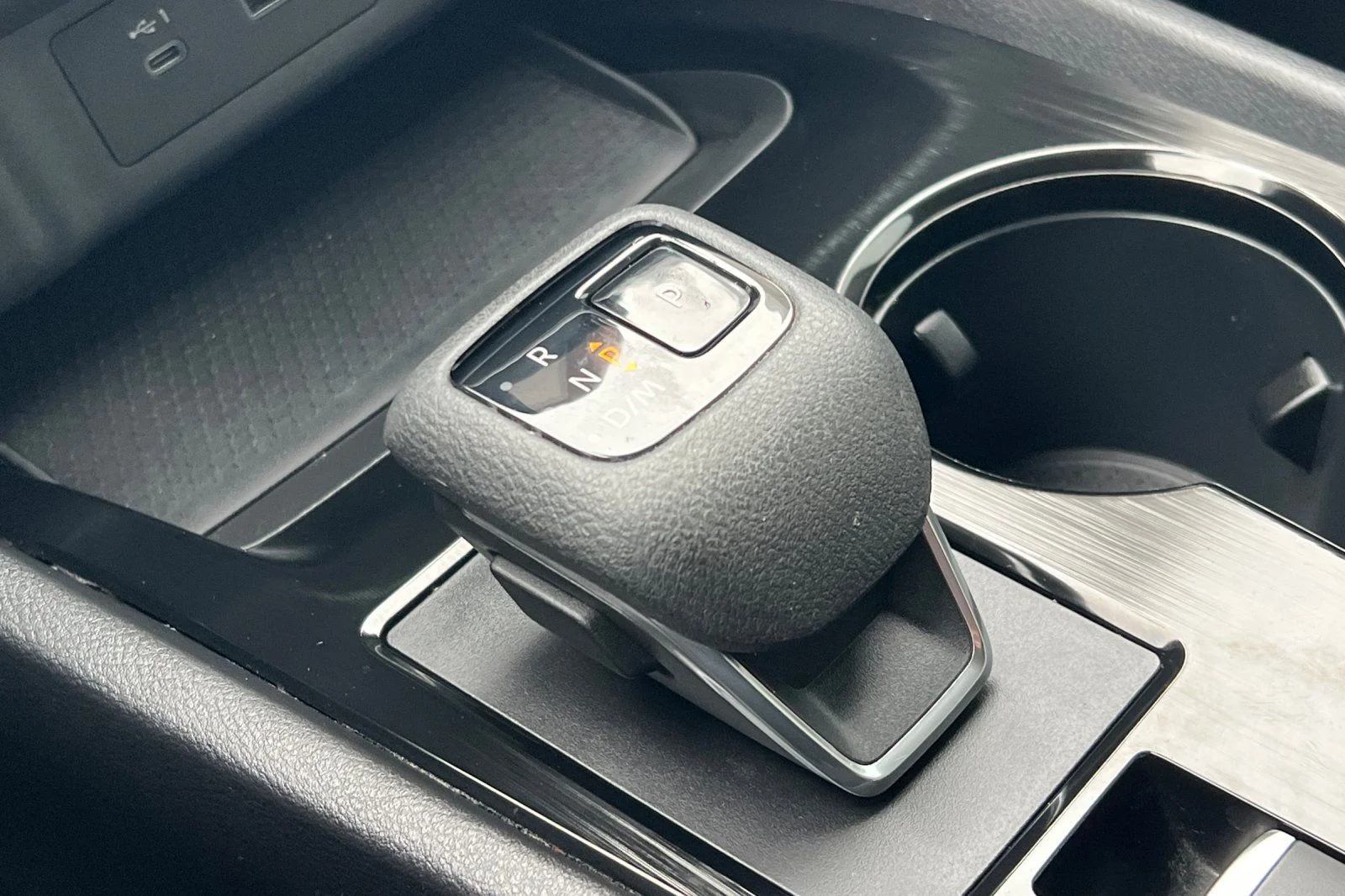 Used 2023 White Nissan SV image 19