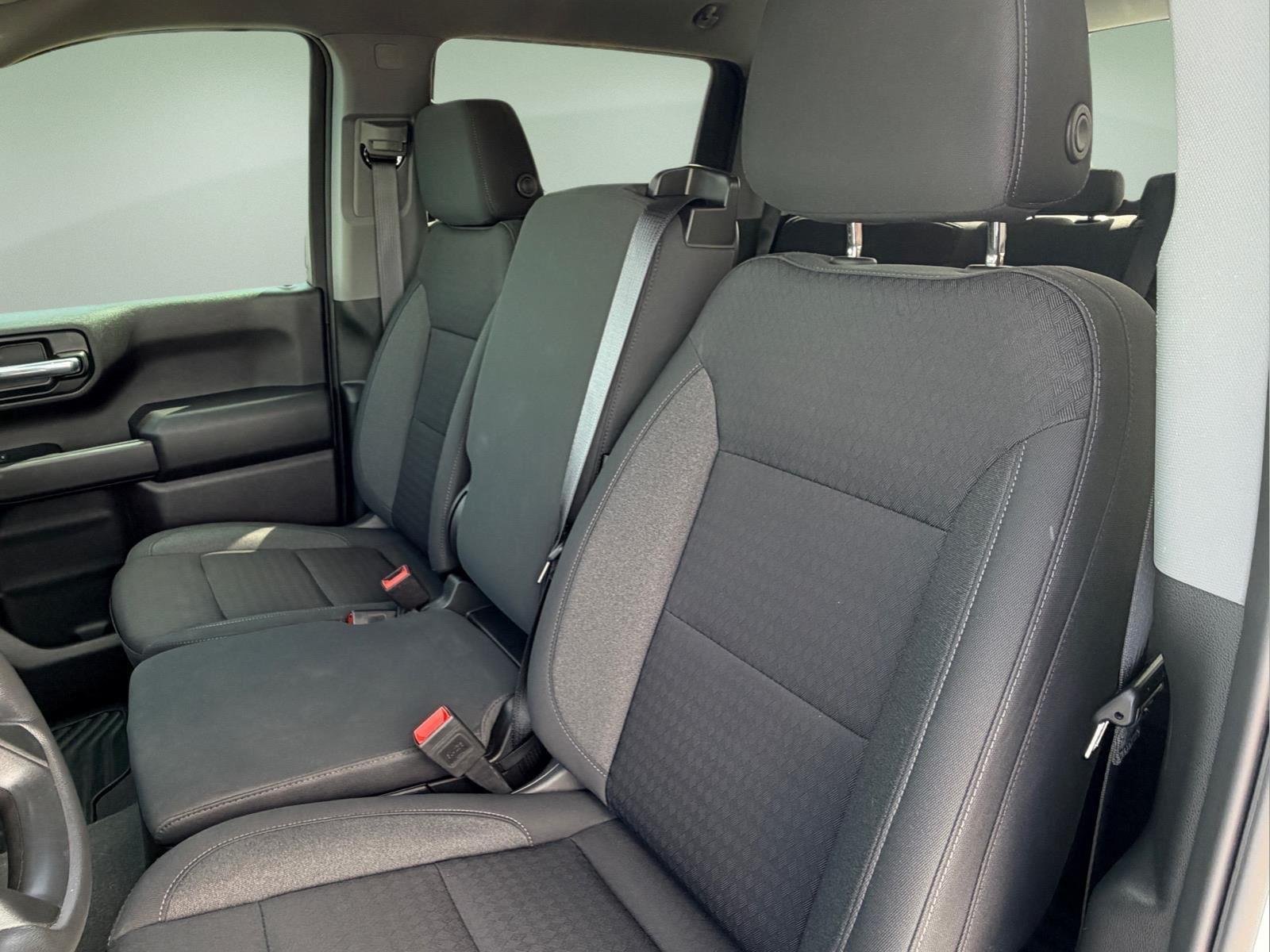 2024 Chevrolet Silverado 1500 Custom - Photo 19