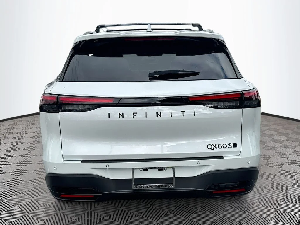 Certified Used 2026 White INFINITI SPORT image 7