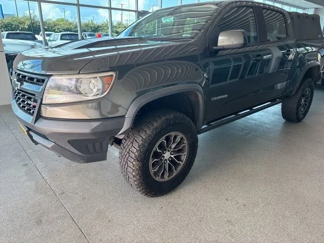 Used 2017 DEEPWOOD GREEN METALLIC Chevrolet 4WD ZR2 image 3