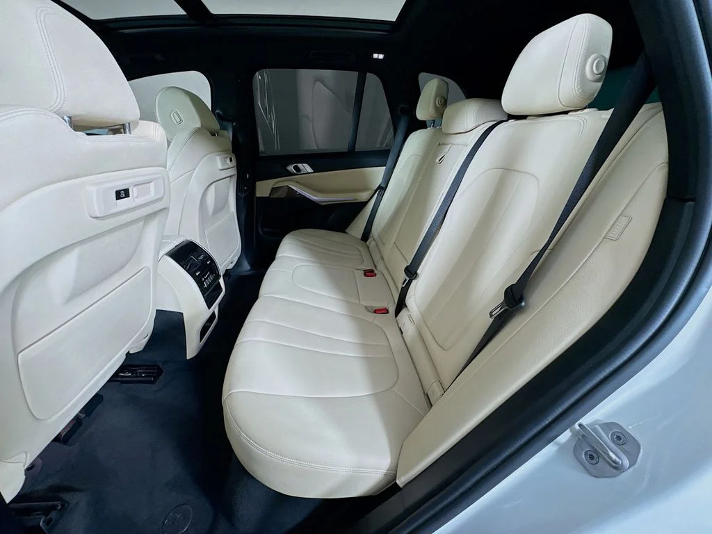 2021 BMW X5 40i - Photo 32