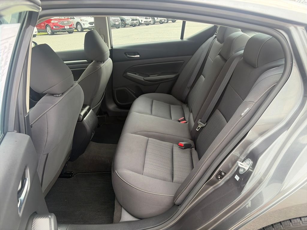 Used 2022 Gray Nissan 2.5 SV image 24