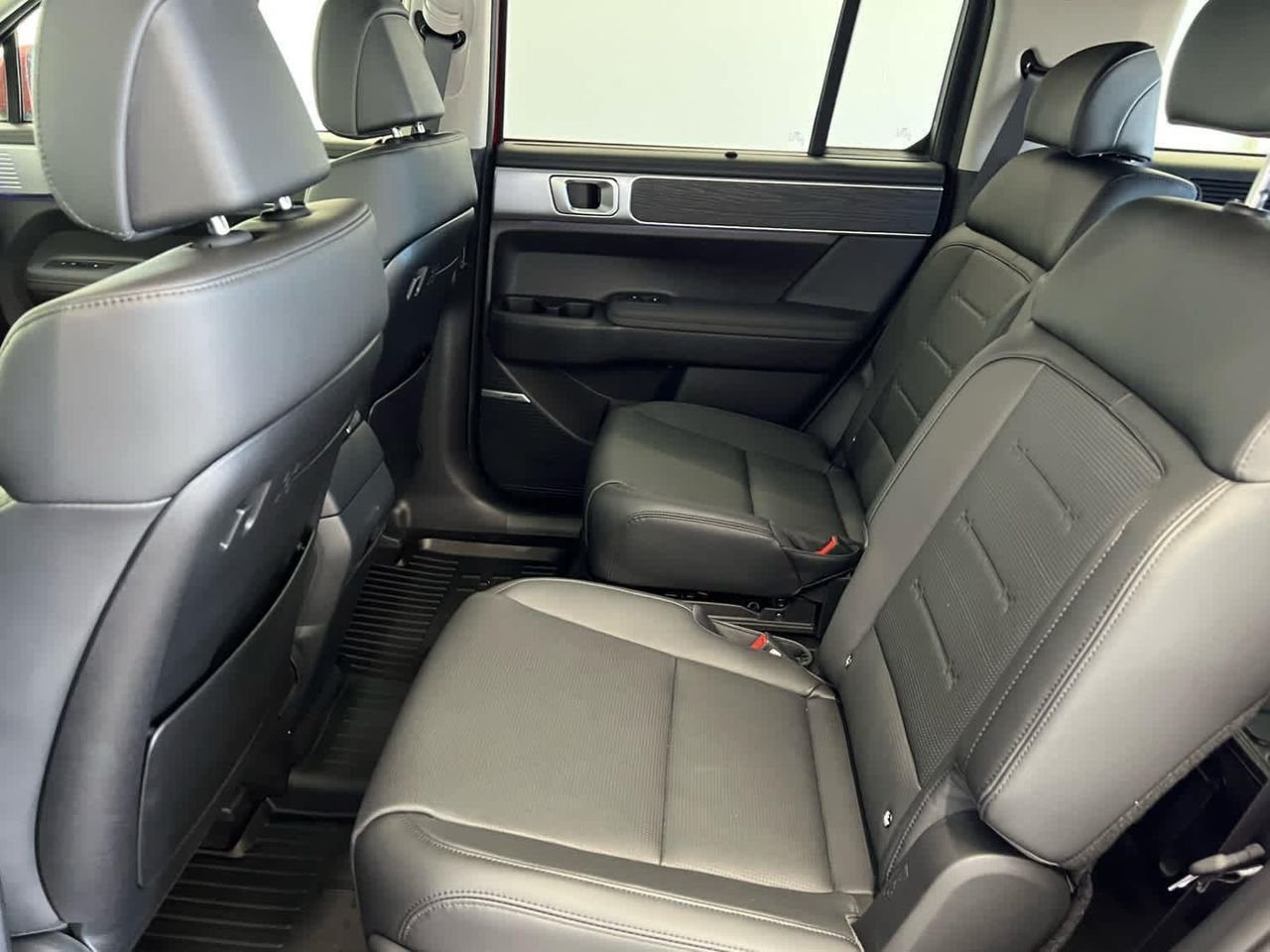 New 2026 Ecotronic Gray Hyundai Limited AWD image 29