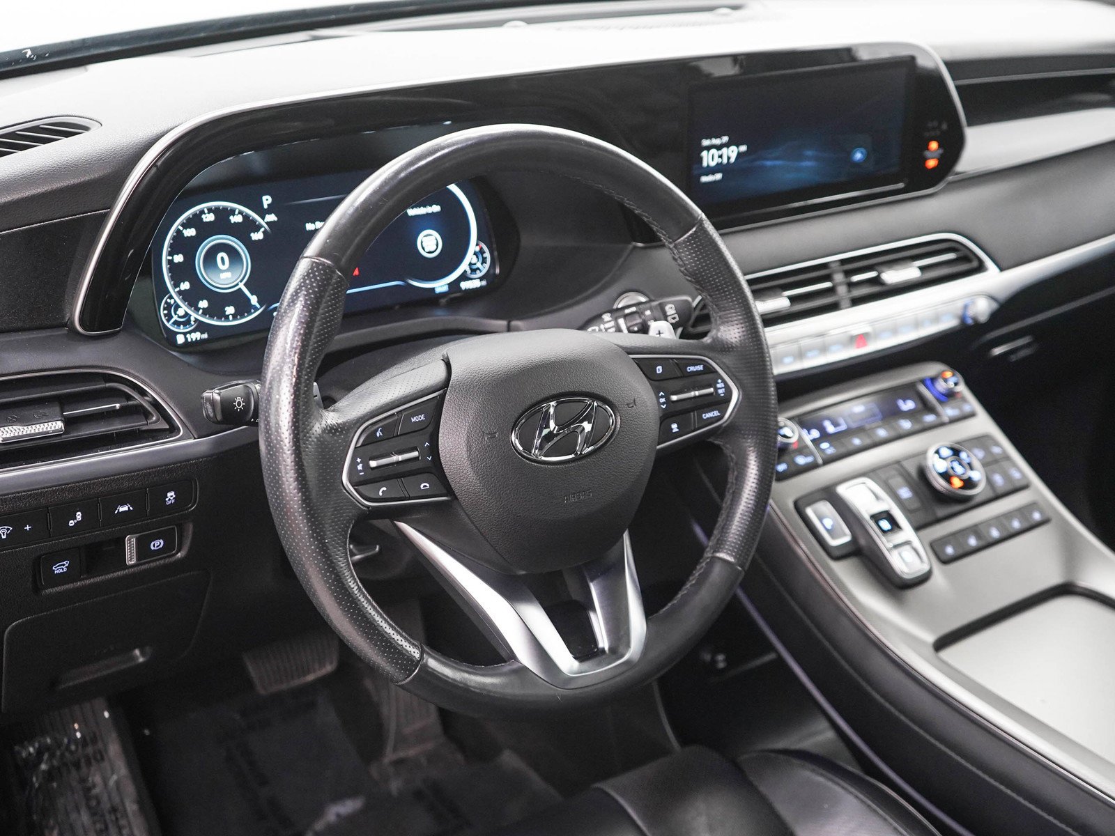 Used 2020 Moonlight Cloud Hyundai Limited AWD image 23