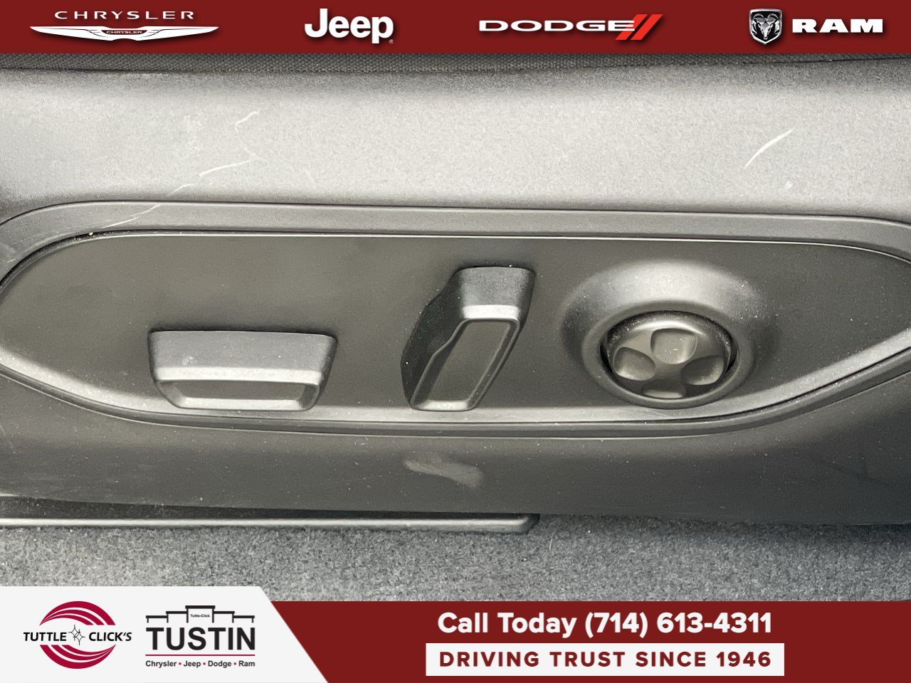 Used 2023 Baltic Gray Metallic Clearcoat Jeep 4DR 4WD image 27