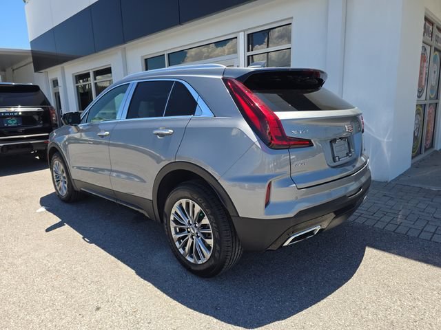 Used 2024 Argent Silver Metallic Cadillac Premium Luxury image 5