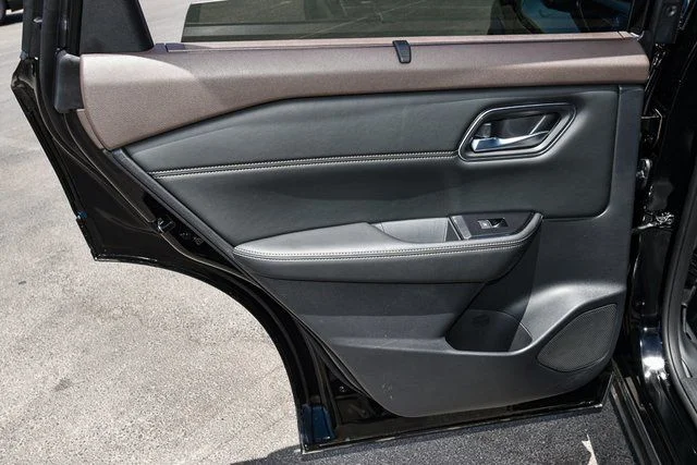 2023 Nissan Rogue SL - Photo 19