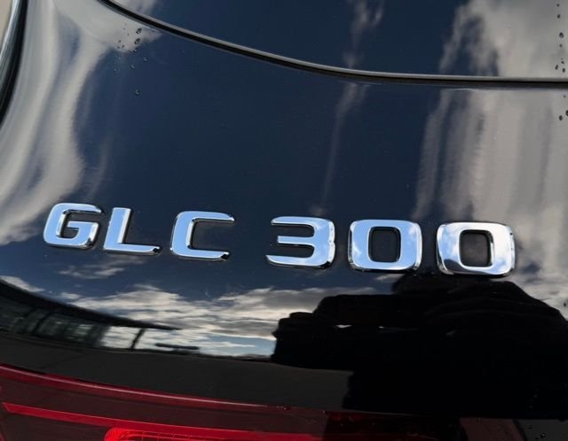 Used 2020  Mercedes-Benz GLC 300 image 9